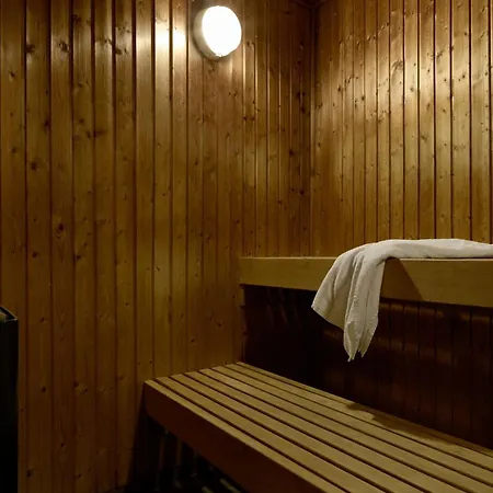 Scandic Vest Szálloda 4*