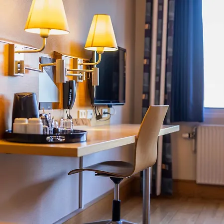 Scandic Vest Hotel 4*