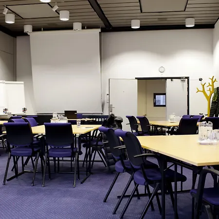 Scandic Vest 호텔 4*