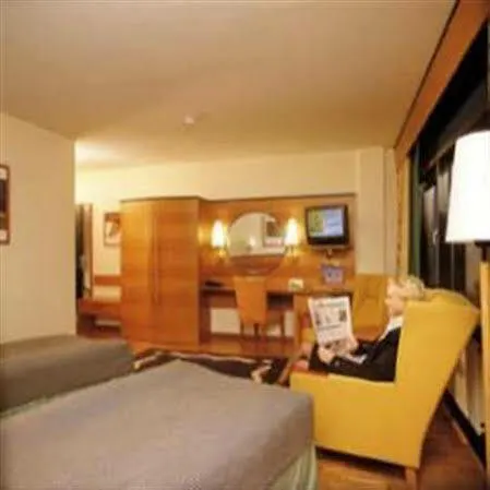 Scandic Vest Hotel 4*